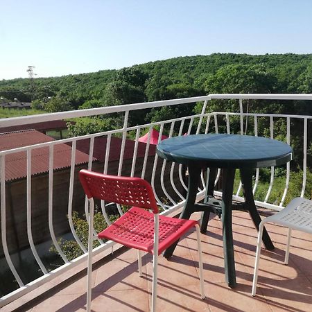 Guest House Fanny Sinemoretz Ngoại thất bức ảnh