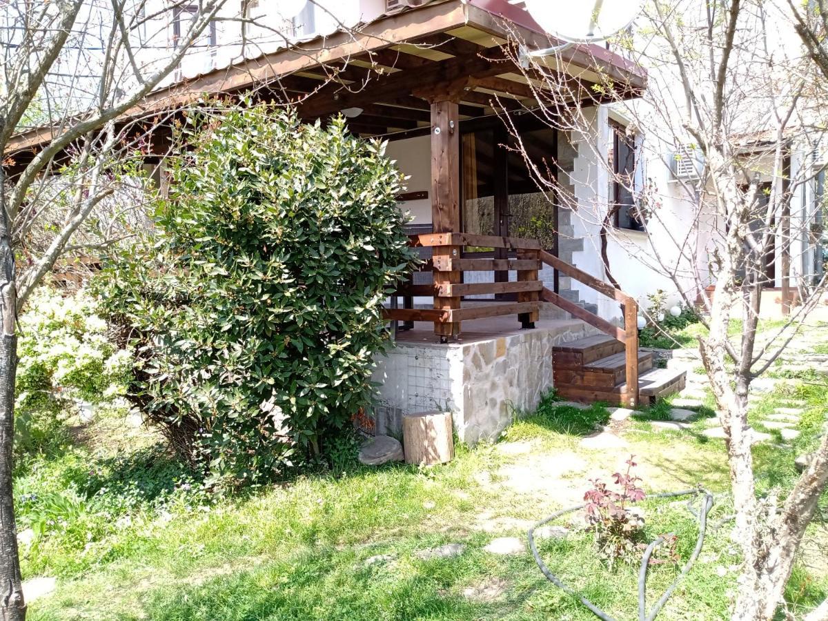 Guest House Fanny Sinemoretz Ngoại thất bức ảnh